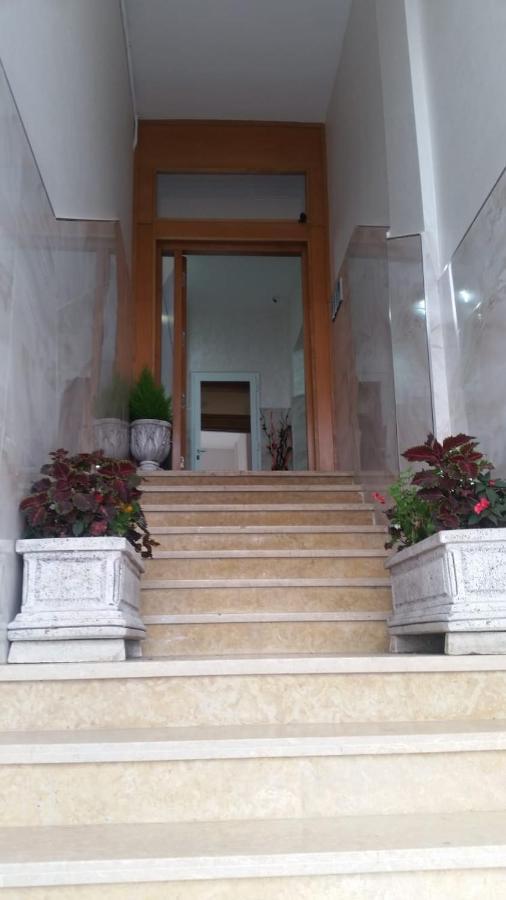 Appartement A Tanger Deux Chambres 外观 照片